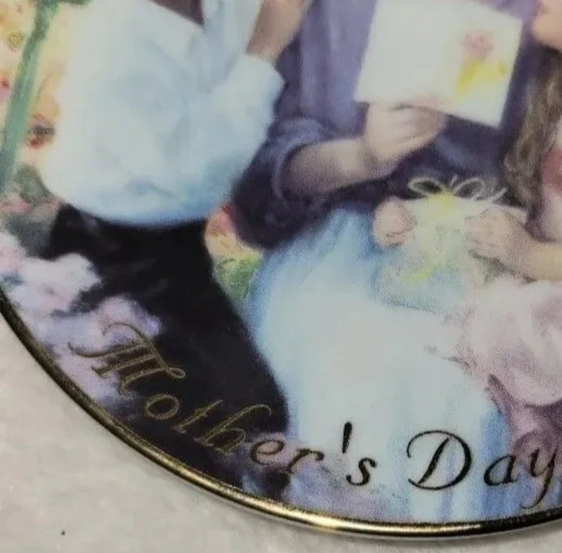 Vintage 1999 Avon Pride And Joy Mother's Day Collector Plate 4" 22K Gold Trim