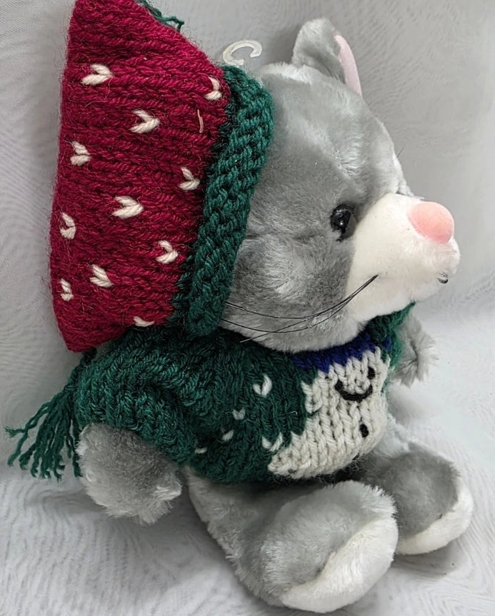 Fine Toy Co Christmas Holiday Mouse Plushy Stuffed Animal 11" Tall. Excellent used condition