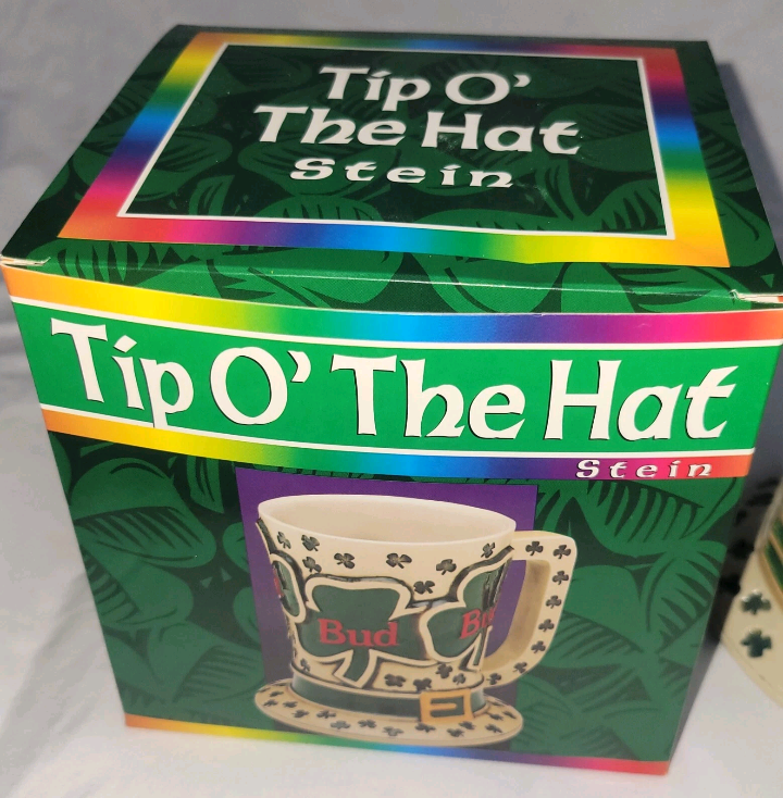 Vintage 1995 Tip O' The Hat Stein St Patrick's Day 5.5" Tall 4" Across Top. Certificate of Authenticity
