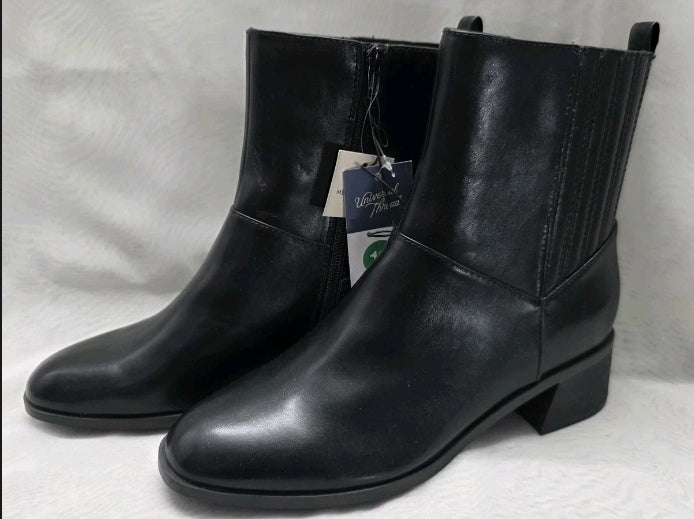 Universal Thread Womens Size 10 Black Ashley Boot Side Zip Memory Foam New With Tags