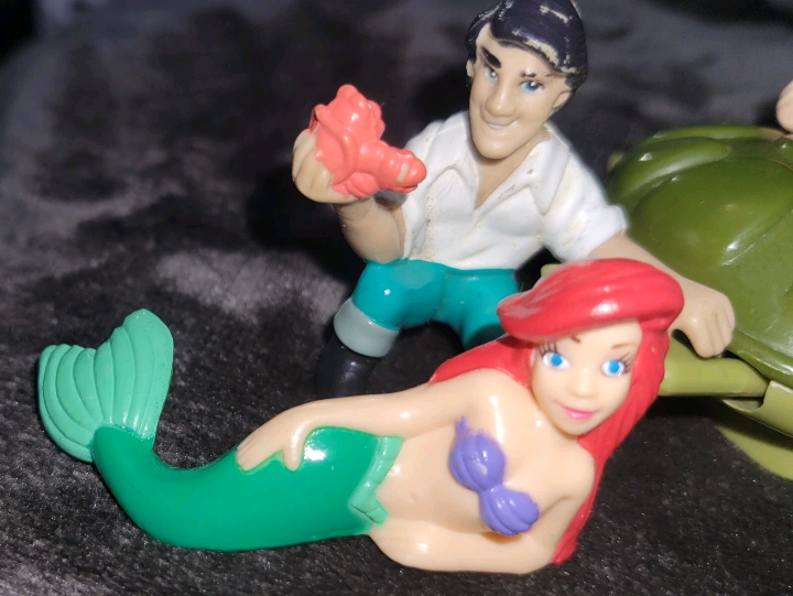 Vintage Disney Little Mermaid Toy Lot 2 Eric's 2 Ariel's Wind Up Sea Turtle
