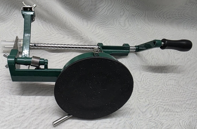Apple Peeler Corer Slicer Suction Cup For Counter Top Hand Turn. Excellent used condition