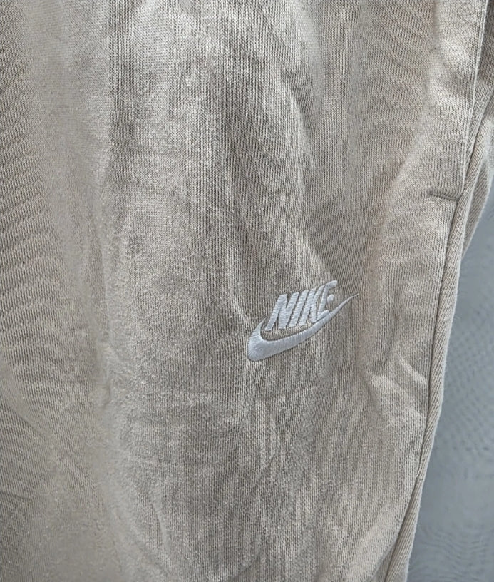Nike Sweatpants Unisex Size Large Elastic Drawstring Waist Pockets Beige. Excellent used condition