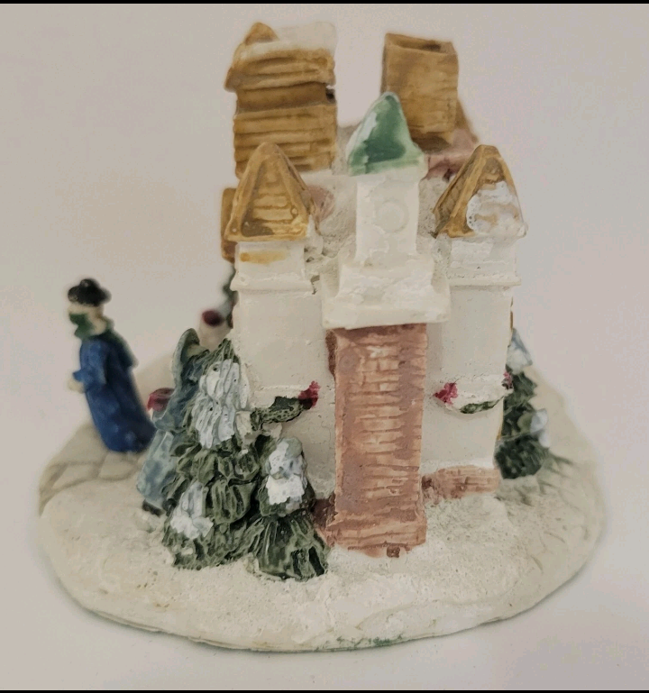 Unbranded City Hall Holiday Figurine *Add To Your Holiday Village * 3"×3