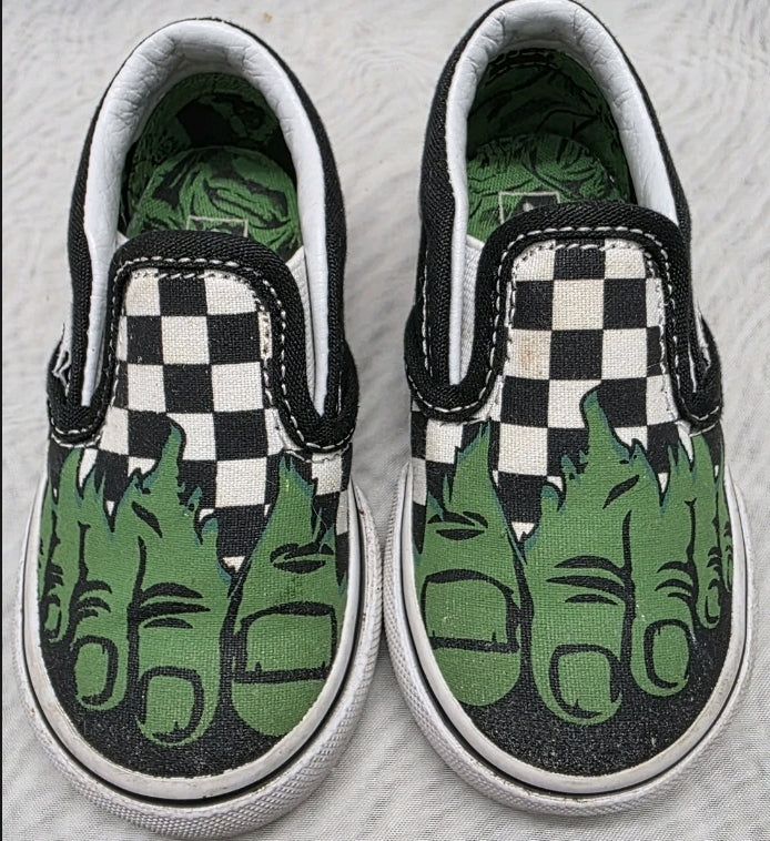 Vans Boy Toddler Slip On Hulk Shoe Size 4.5
