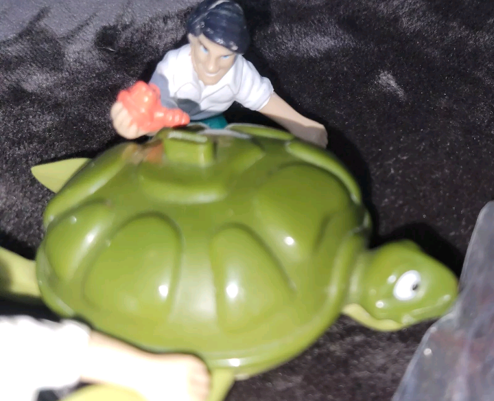 Vintage Disney Little Mermaid Toy Lot 2 Eric's 2 Ariel's Wind Up Sea Turtle