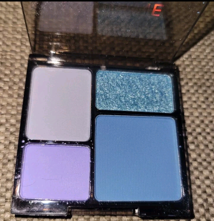 K'apeine 4 Color Eye Shadow Pallet Greens And Purple New In Box