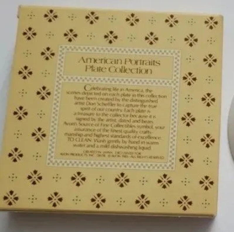 Vintage 1985 Avon American Portraits Collector Plate Collection THE EAST 4". New In Box