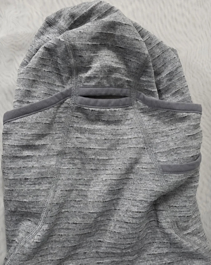 Nike One Size Head Wrap Cover Ponytail Hole In The Back Grey. Great For Winter