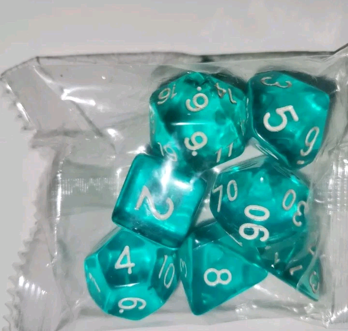 7 Piece Set D+D Role Playing Transparent Brand New