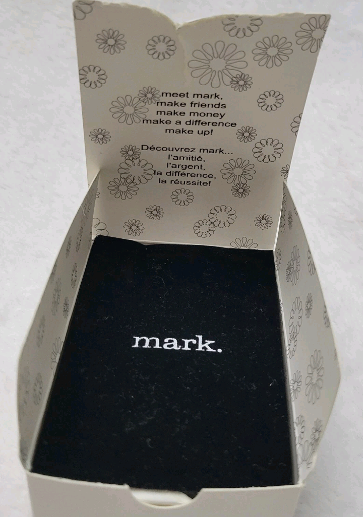 Avon Mark Perfect Zen Earrings Burnished Brass New In Box Original Packaging