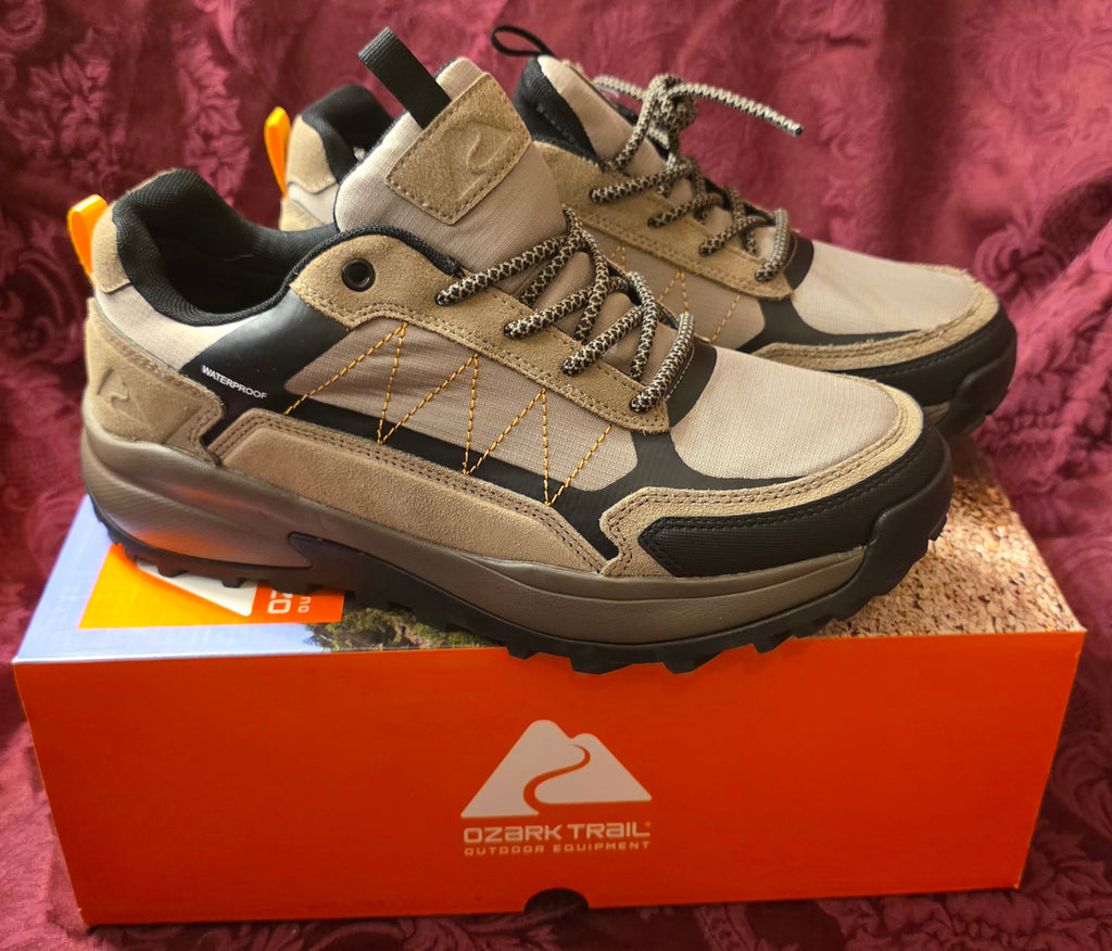 Ozark Trail Men Hike Shoe Size 10 Waterproof M OT Wp Hike Low Taupe New In Box