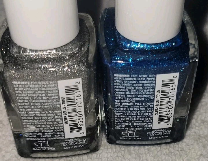 4 Nail Polish Julie Textured Nail Color Silver Bells And Sleigh Ride Revlon