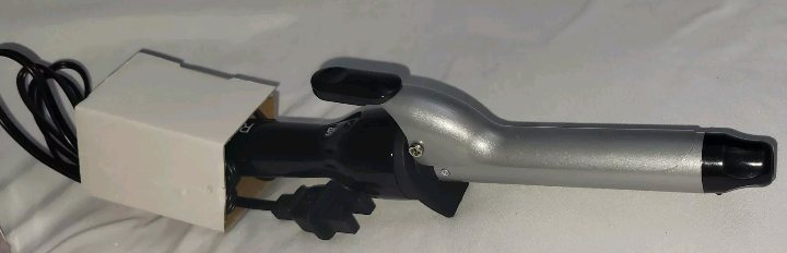 Lot Of 3 Hair Care Items Revlon Curling Iron Revlon Colorsilk New In Box Permanent Hair Dye #33.