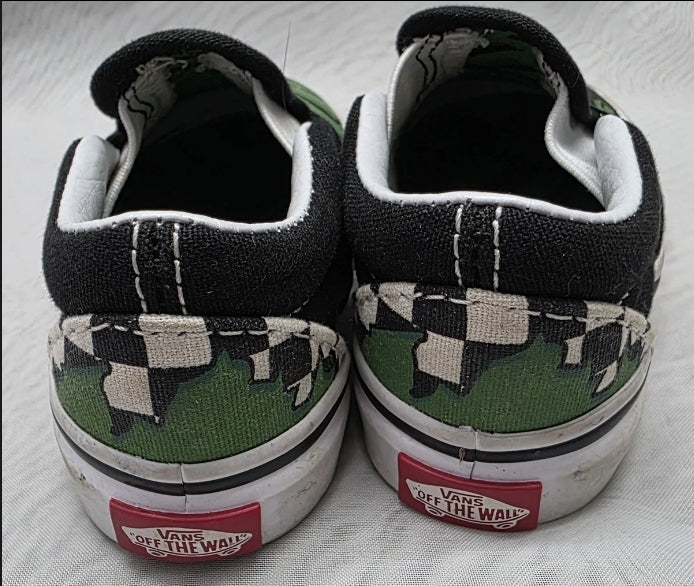 Vans Boy Toddler Slip On Hulk Shoe Size 4.5