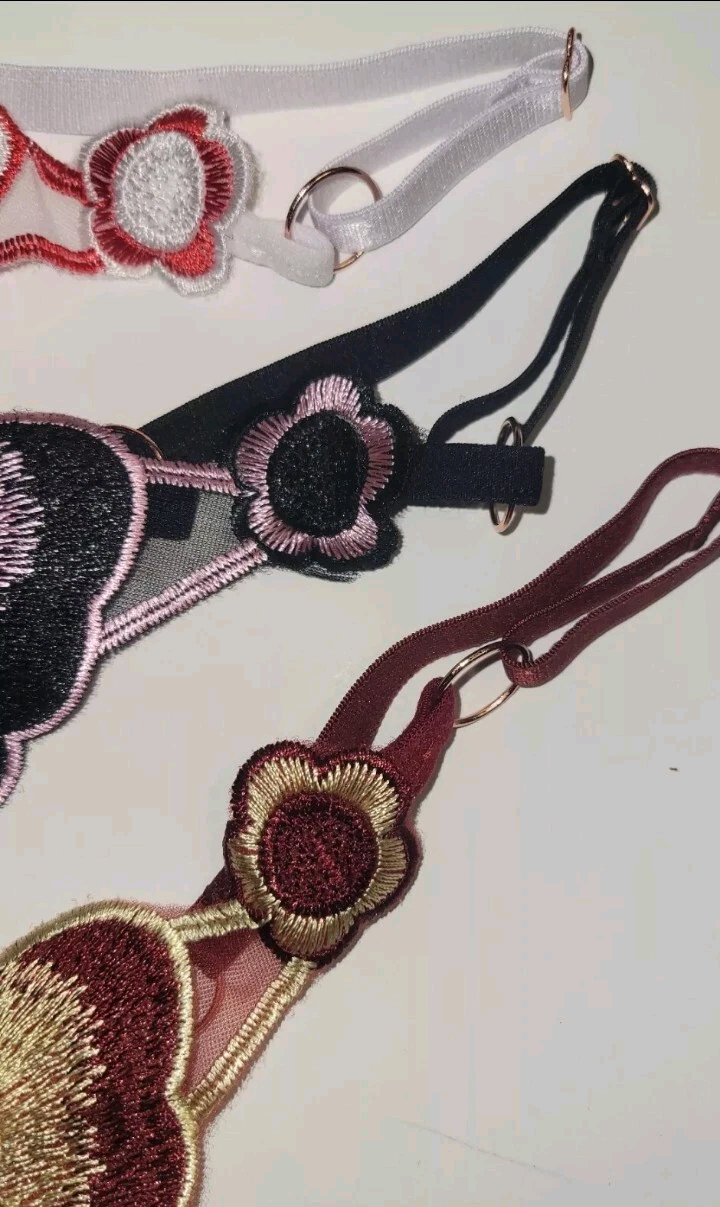 Lot Of 3 Womens Thongs Butterfly Embroidery Low Waist Adjustable Medium New.