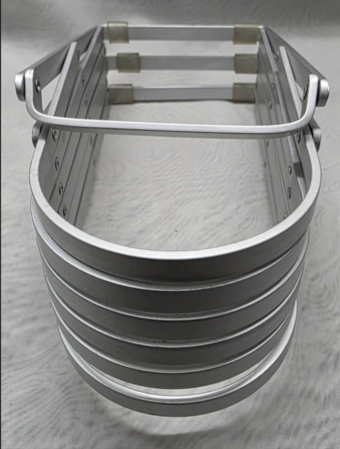 Expandable Store Display Rack With Adjustable Organizer For Books Magazines etc 3" to 32