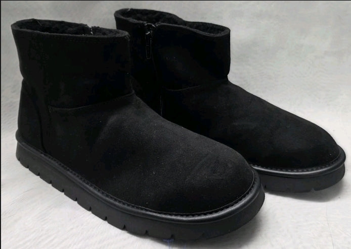 Universal Thread Womens Size 11 Black May Boot Fleece Lined Memory Foam Side Zip. New With Tags