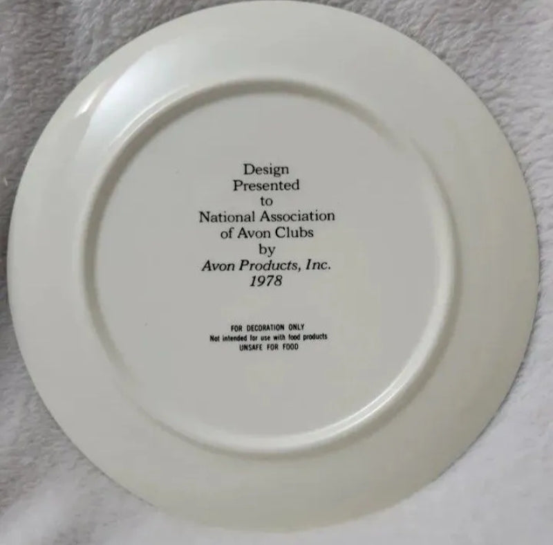 Vintage 1978 Avon Collector Plate 8.5" National Association Of Avon Club New.