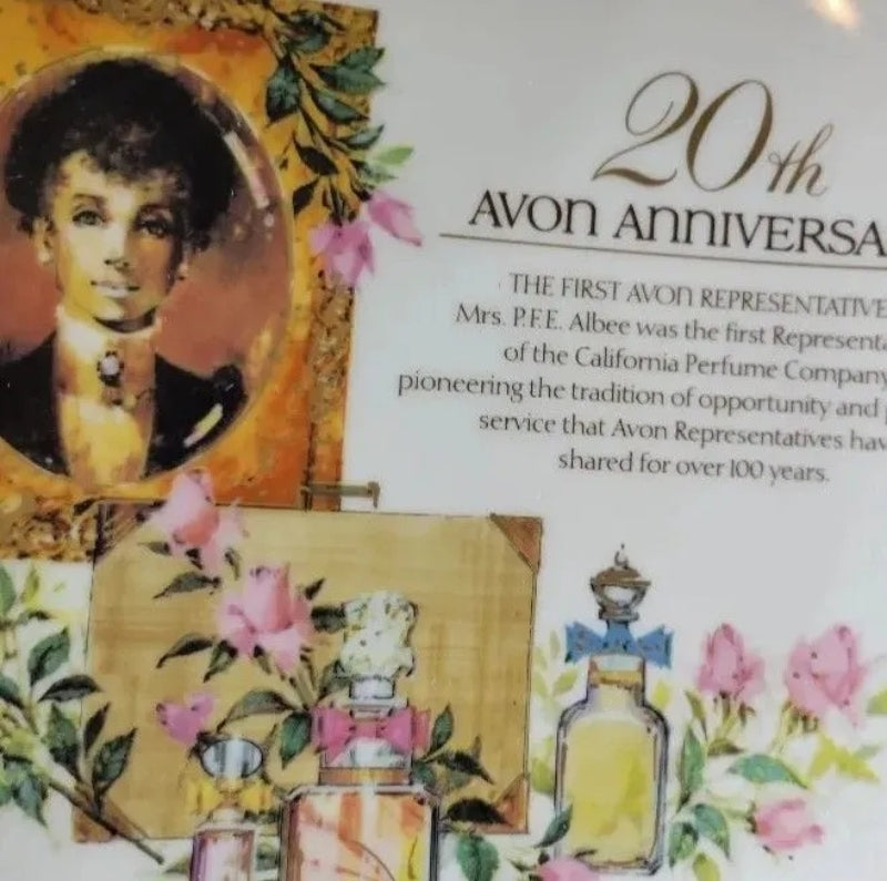 Vintage 1994 Avon Collector Plate 9" 22K Gold Trim 20th Anniversary New In Box