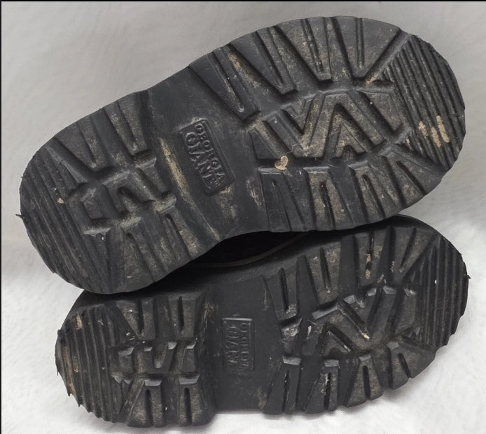 Georgia Romeo Boys Slip On Shoe Size 5.5.